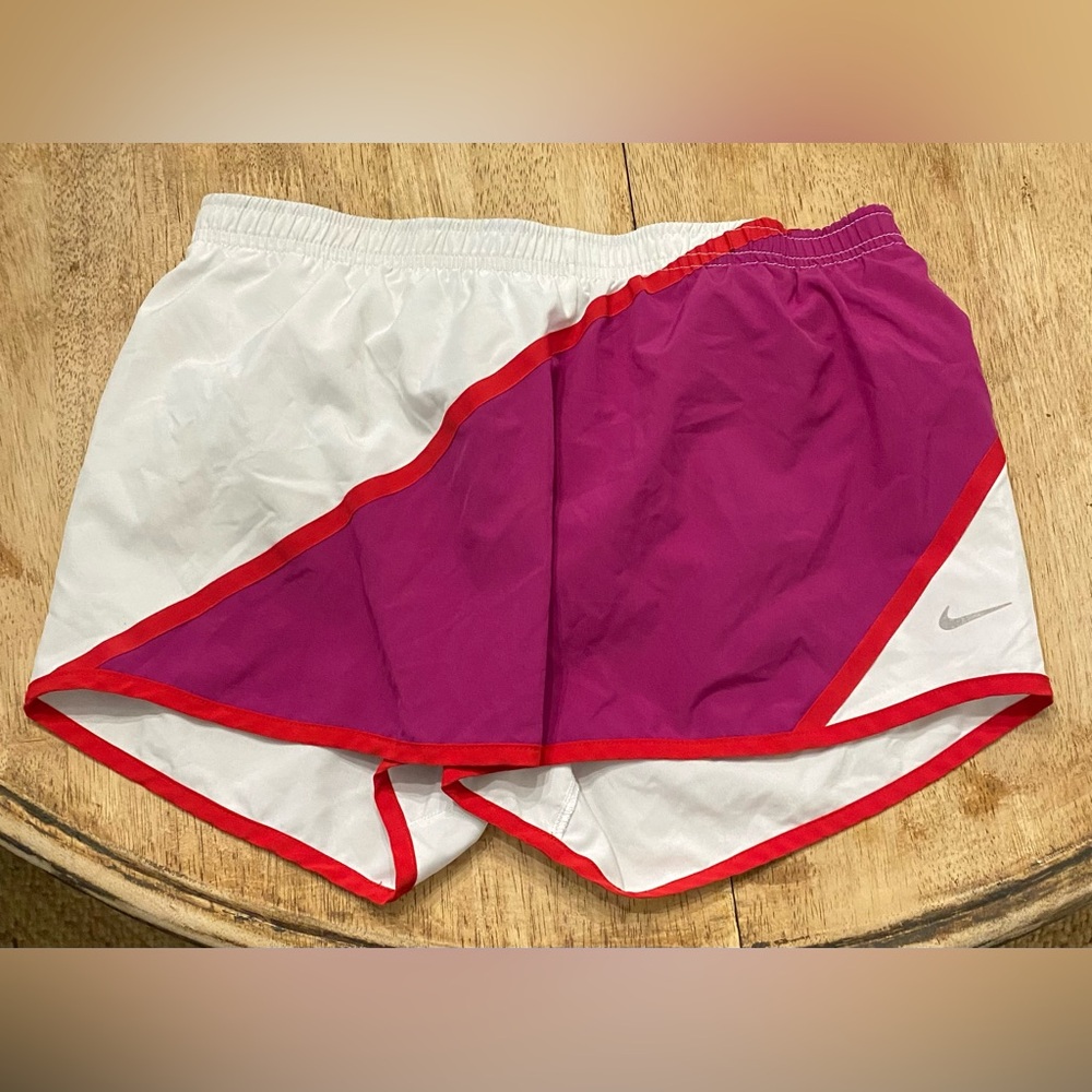 Nike Dri Fit Women’s‎ SZ S White/Hot Pink Twisted Tempo Shorts